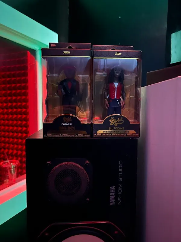 25 8 Studios