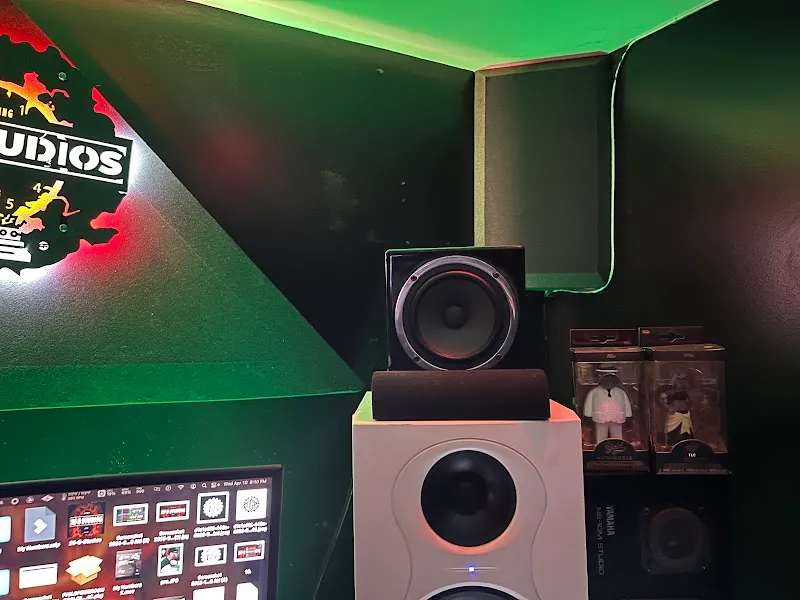 25 8 Studios