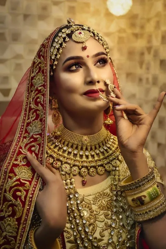 Bhushna Beauty Parlour