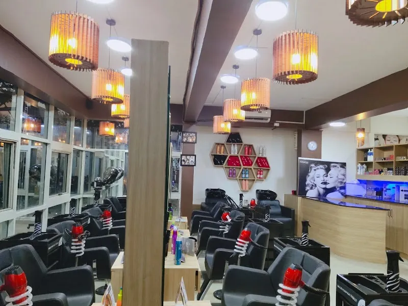 Salon Perimeter Chamrajpet