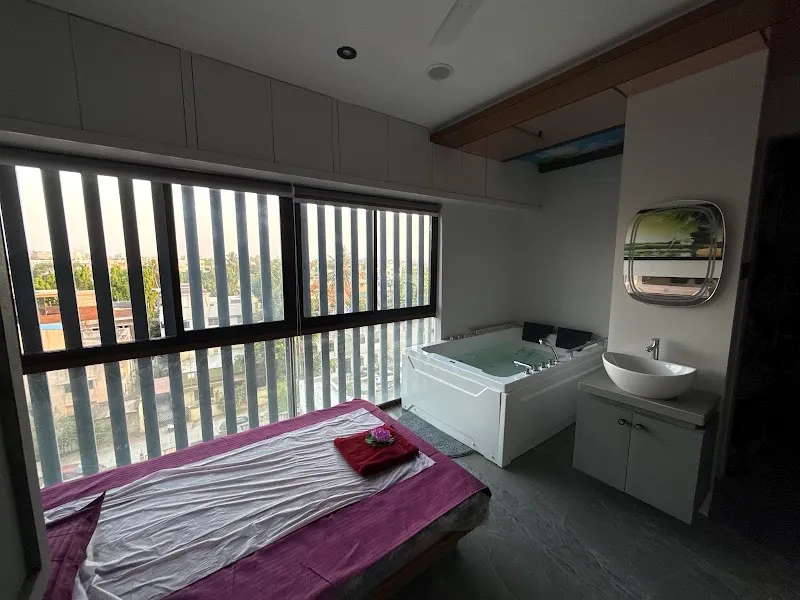 Aura Spa