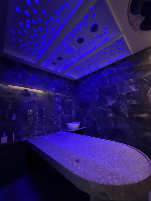 Aura Spa
