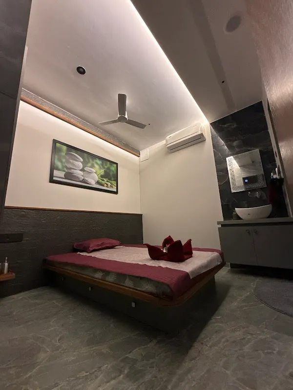 Aura Spa