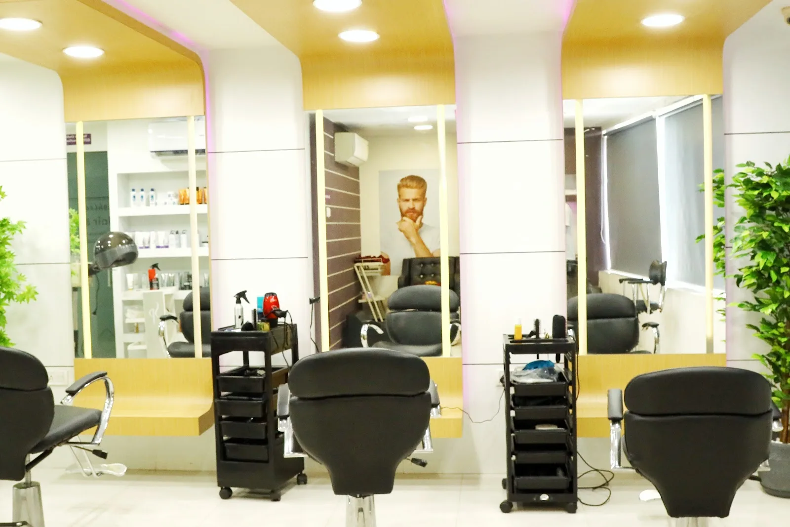 Ashlee Hair & Beauty Salon