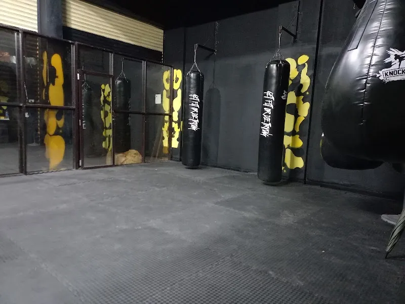 Knockdown fitness center