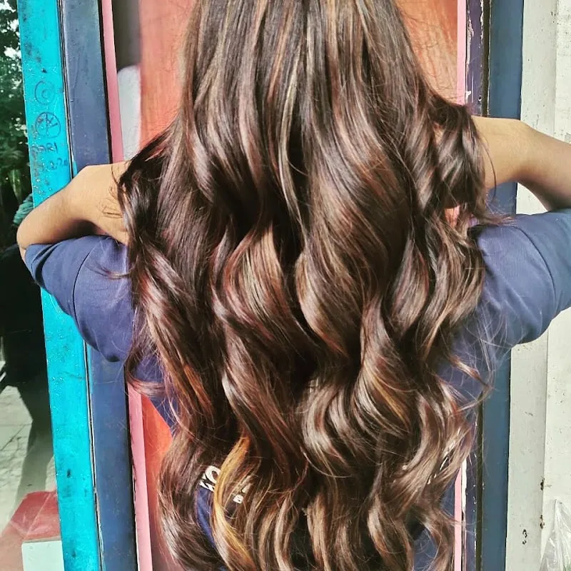 Lohara salon
