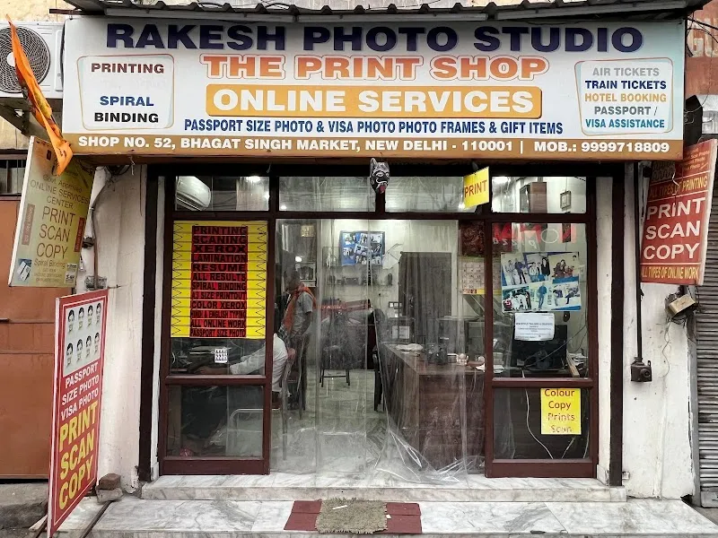 RAKESH PHOTO STUDIO