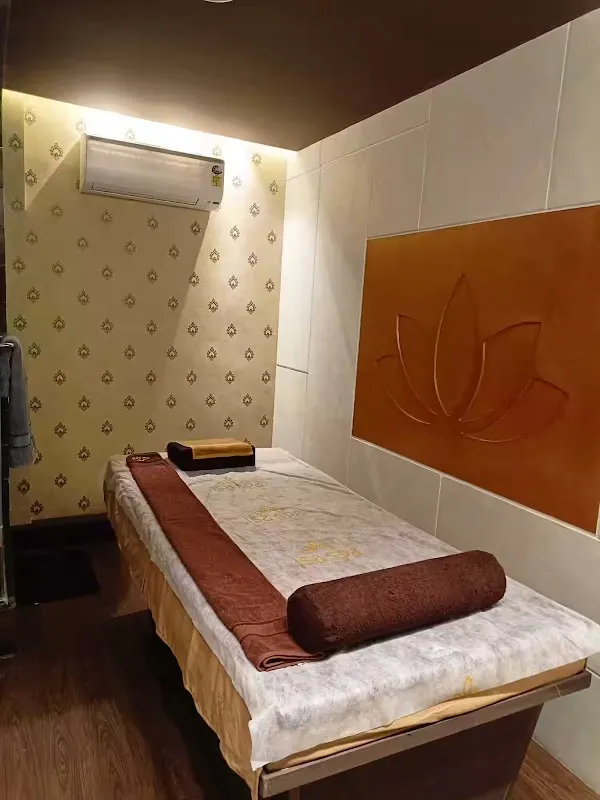Isa Spa Varanasi