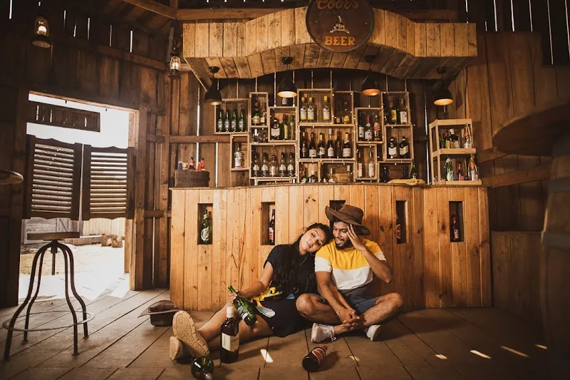 Momentographers