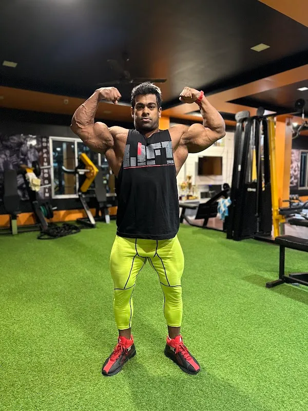 Pumping Iron Gym