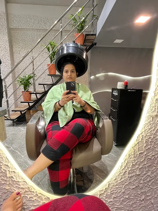 The Cloud Family Salon