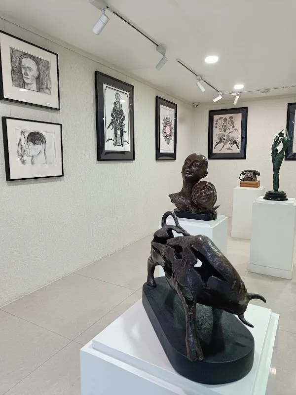 Gallery Artist Mindz