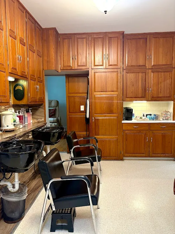 Scotland Street Salon