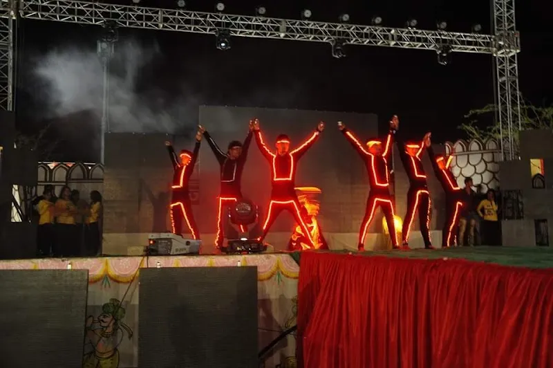 GDC ( GAURAV DANCE CLASSES )