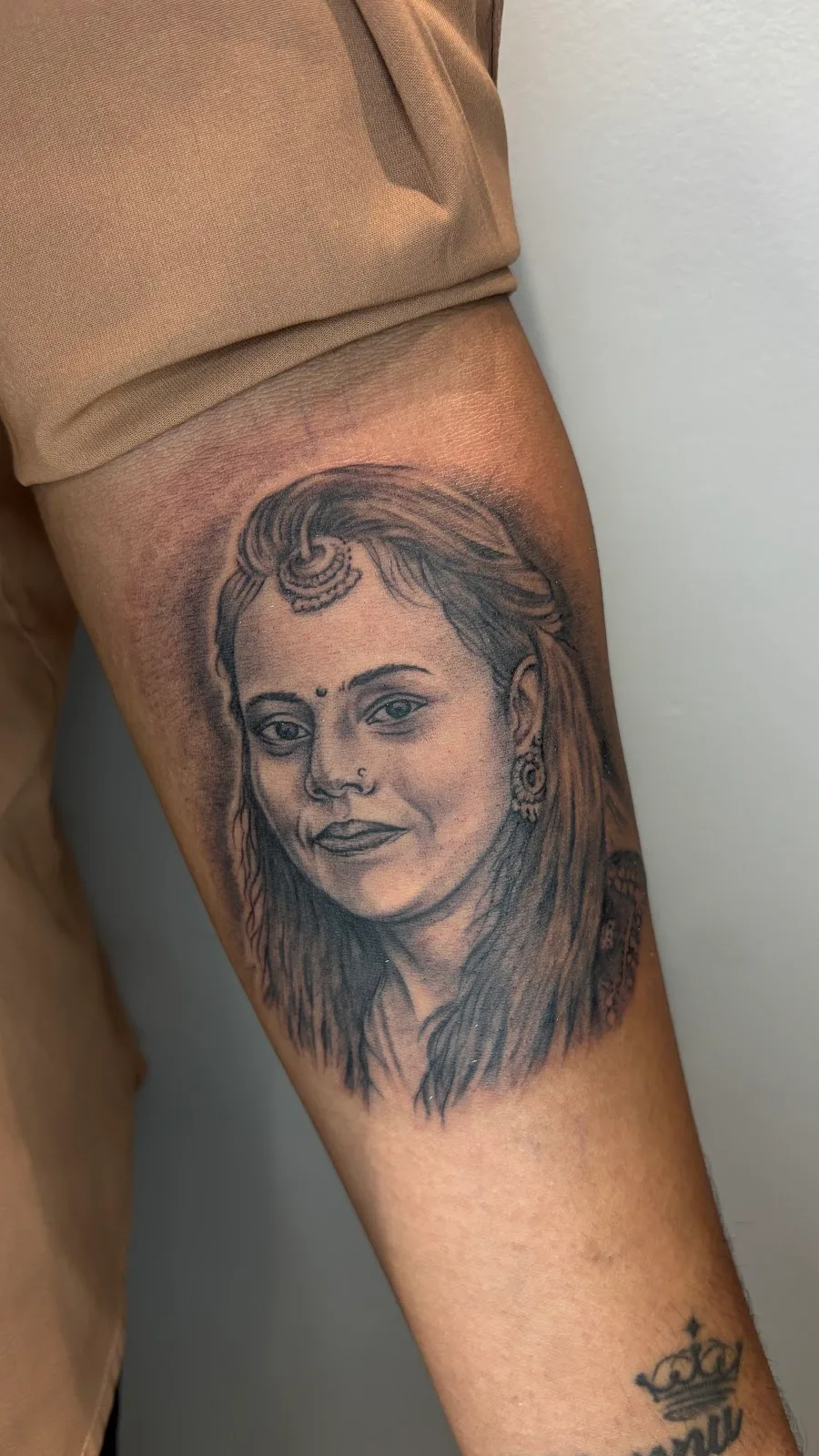 Gems Tattoo Studio / Best Portrait Tattoo studio Vadodara