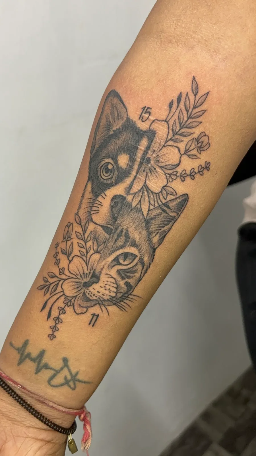 Gems Tattoo Studio / Best Portrait Tattoo studio Vadodara