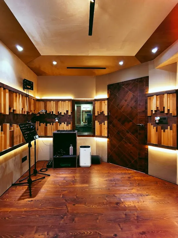 The Earnest Ones - Recording Studio | Mixing & Mastering AnubhavMixin