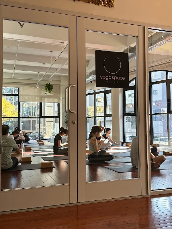 Yoga Space LIC