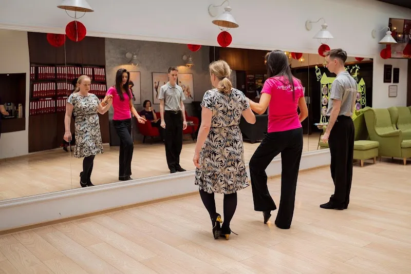 Arthur Murray Dance Studio Warsaw