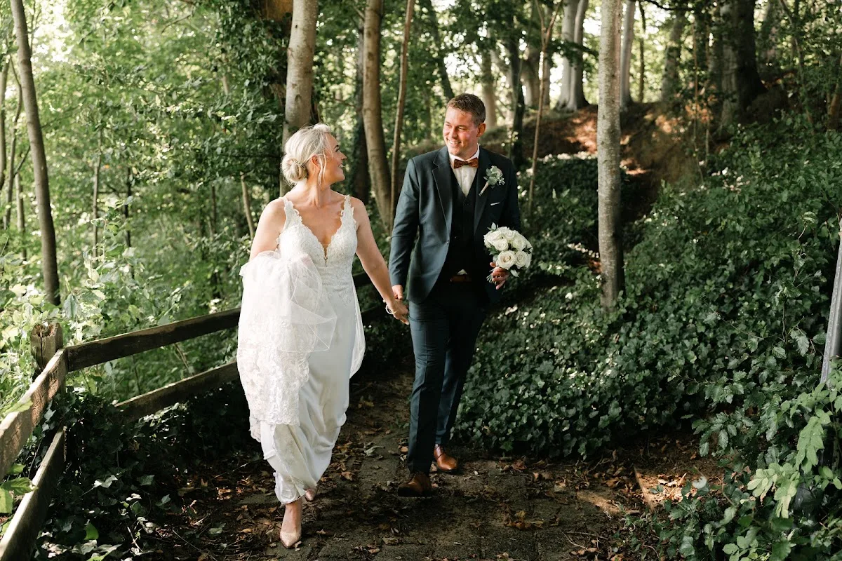 Agni Frames Hääkuvaaja | Helsinki Wedding Photographer