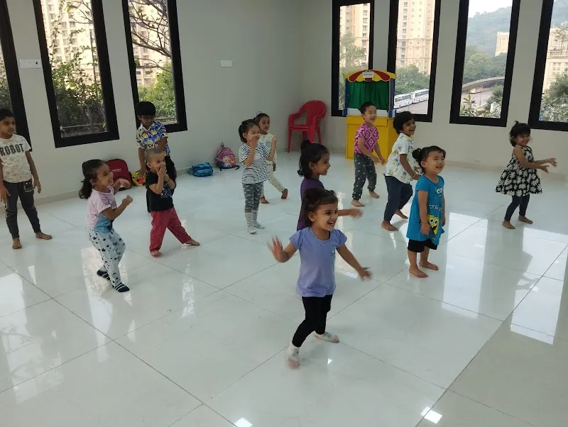 5 Billion Dance Studio