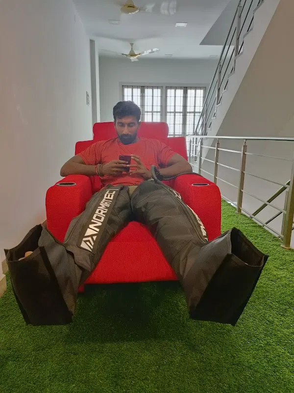 RECHARGE SPORTS RECOVERY