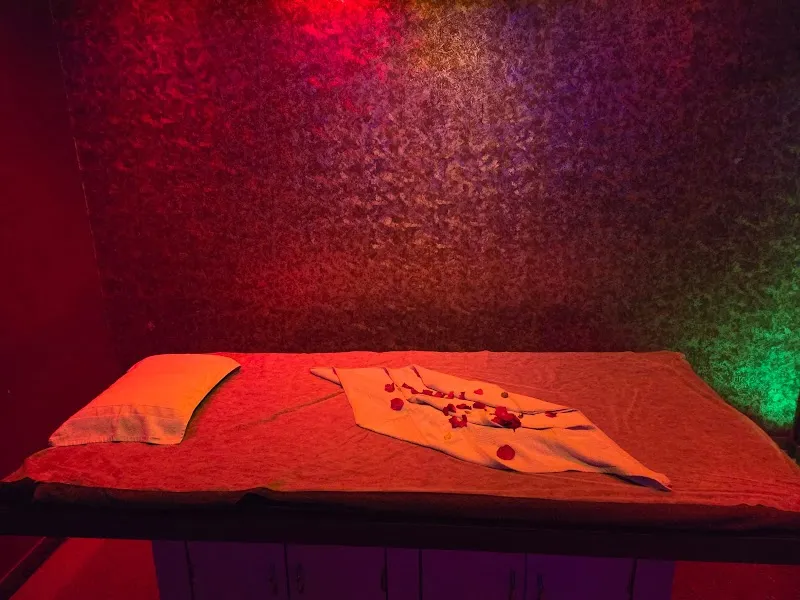 Bliss Spa Colaba & Fort - Best Massage Spa Near Me in Fort