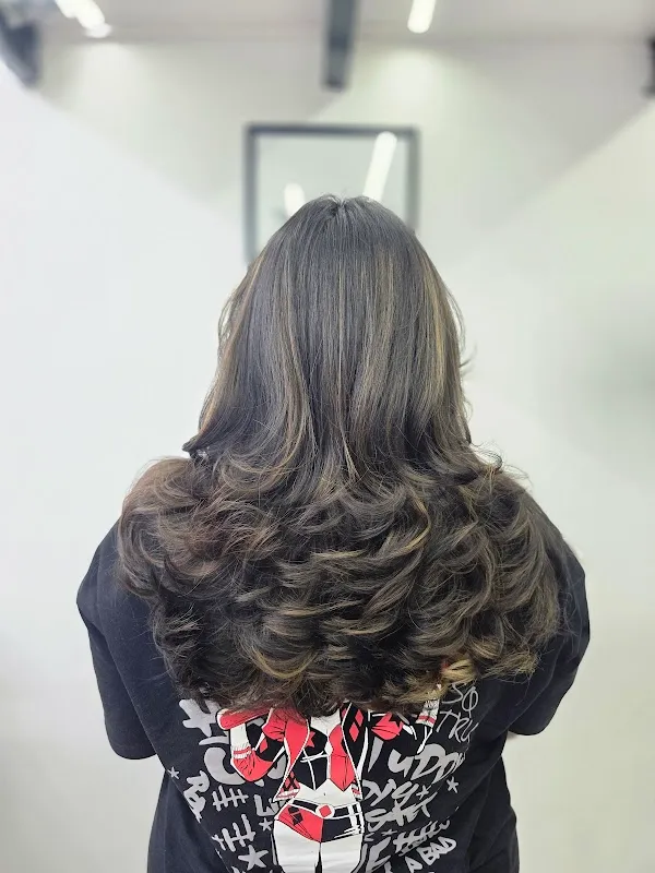 Happy Hair - The Happyness Salon