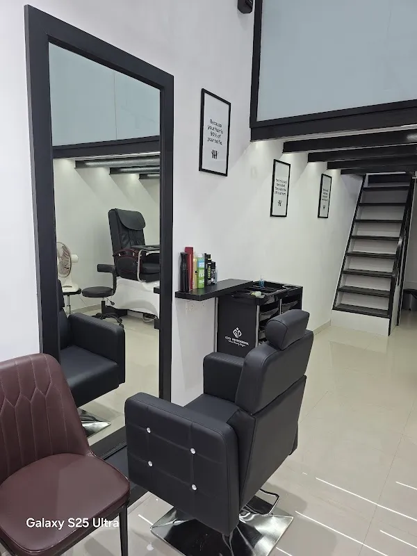 Happy Hair - The Happyness Salon