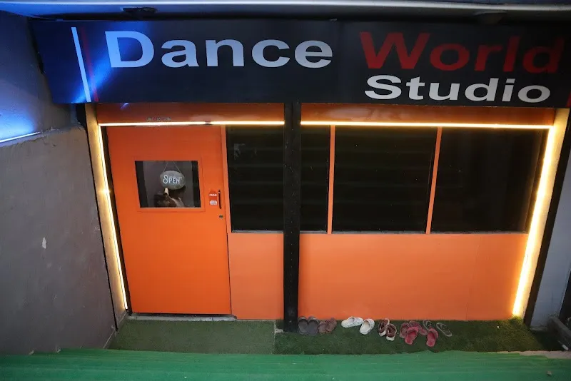 DanceWorld Studio
