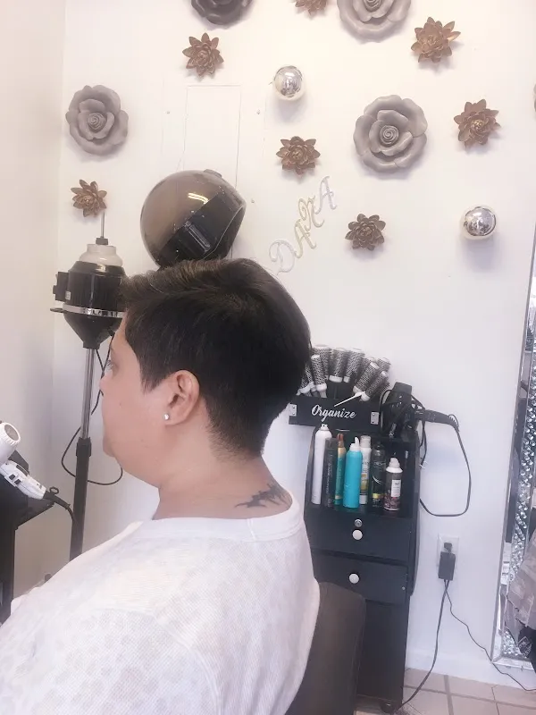 Danna Beauty Salon