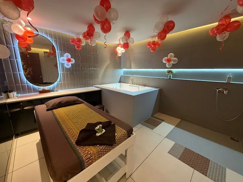 Smile n spa Krishna Nagar-Best Spa In Krishna Nagar