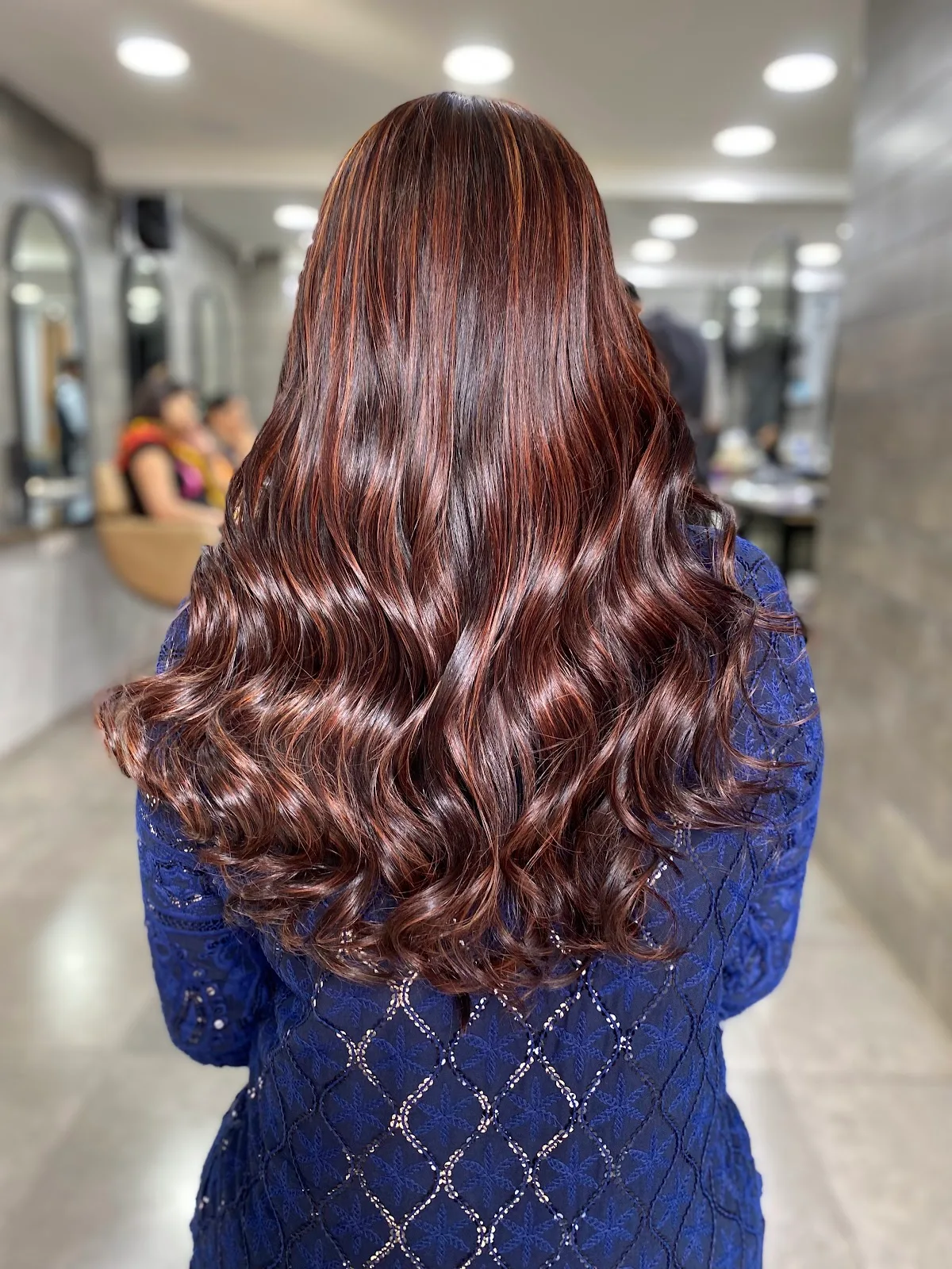 Bonanza Ladies salon parle point surat