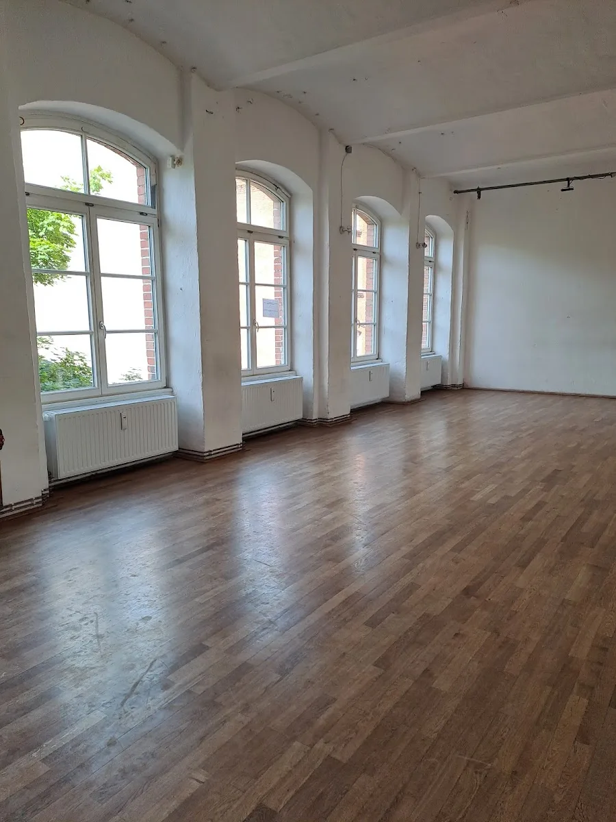 Tanzfabrik Berlin Schule