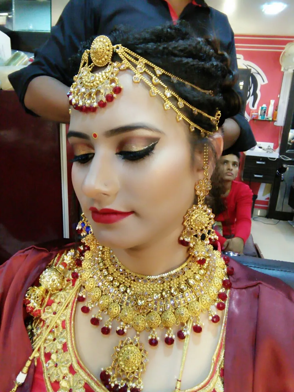 JHB Kidwai Nagar - The Salon - Makeup Studio / Best Bridal Salon in Kanpur/ Best salon in kanpur/
