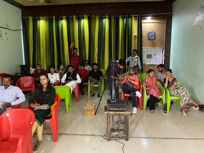 Kuch khaas studio