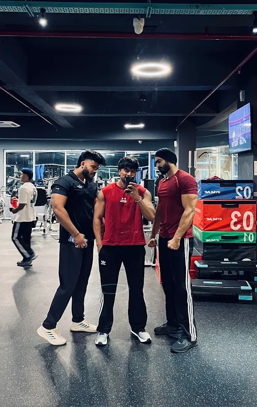 4FIT GYM - EMPOWERING BODIES