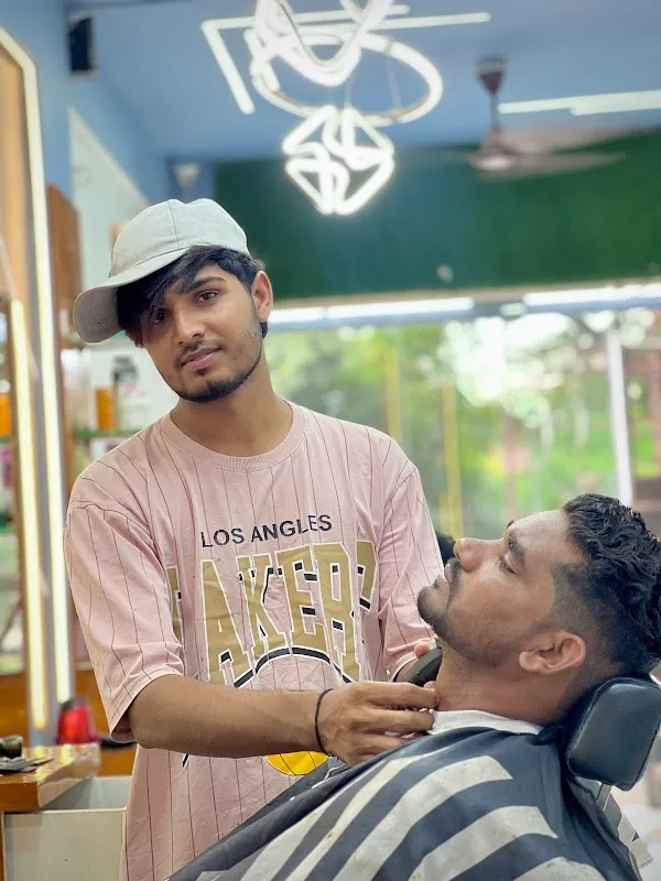 ART OF HAIR UNISEX SALON