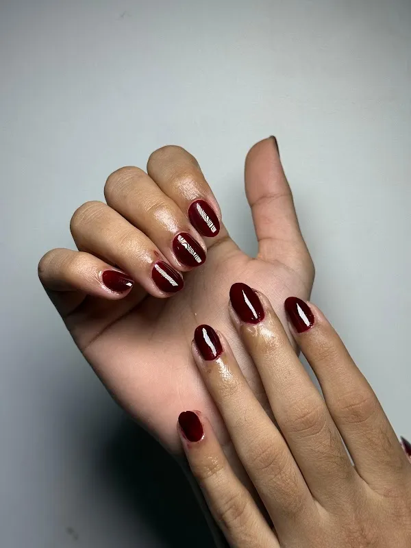 Srishti's Salon & Academy | Makeup artist in mulund | Nail art in mulund | Hairdresser in Mulund | beauty salon in Mulund