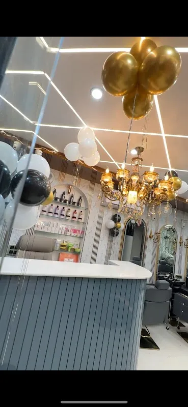MAKEOVER BY R.KAUR | Best Salon in Adarsh Nagar Delhi