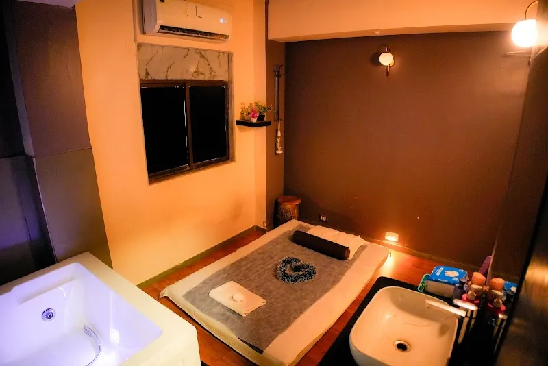 Oceanic Spa In Lower Parel