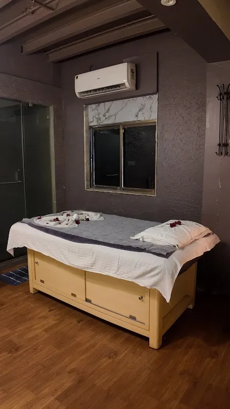 Oceanic Spa In Lower Parel