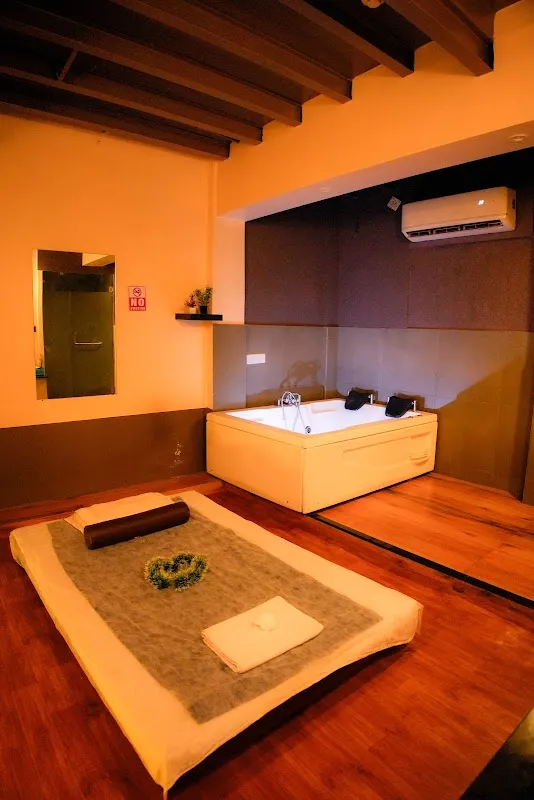 Oceanic Spa In Lower Parel