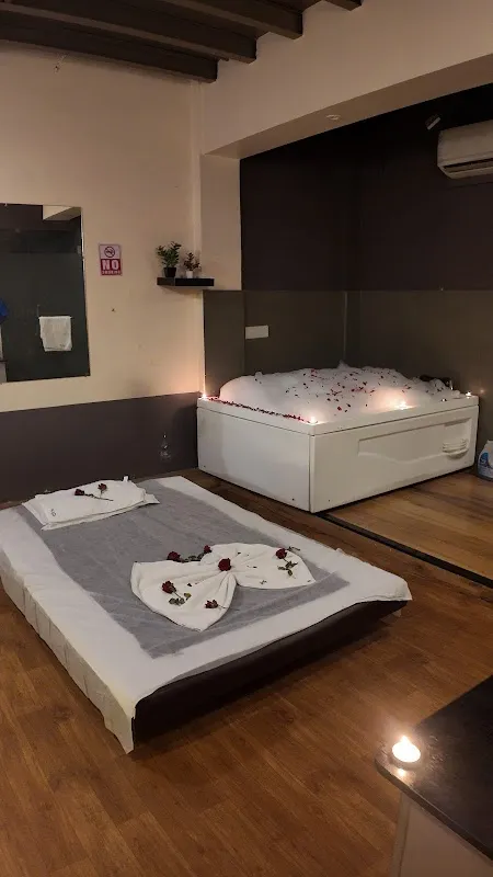 Oceanic Spa In Lower Parel
