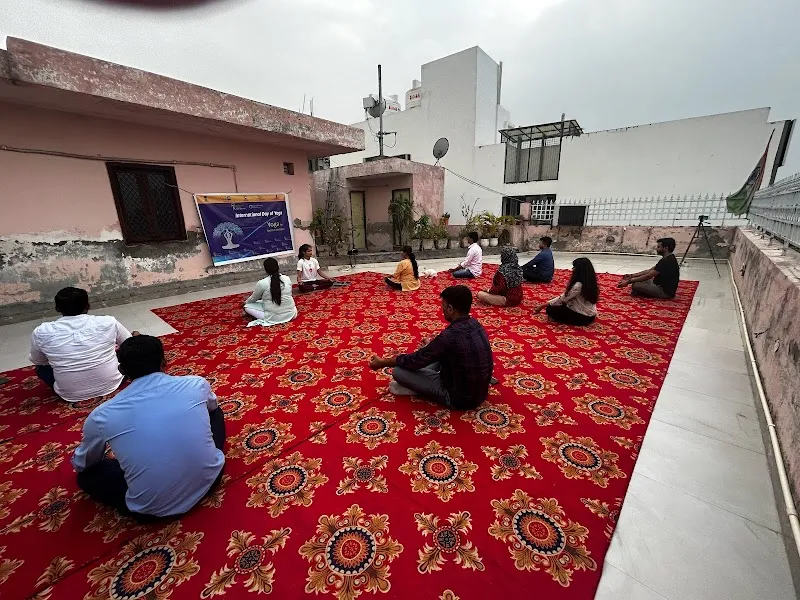 The Yogfit - Get fit through yogic way