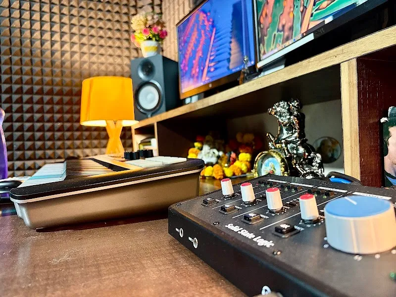 Ss music studio