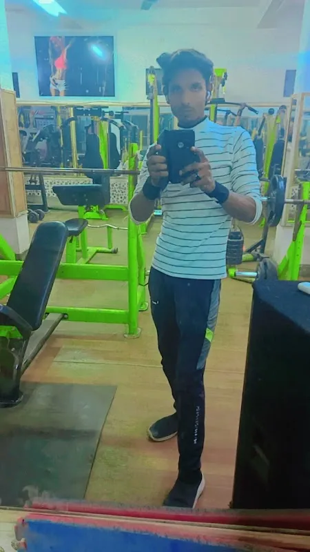Marut Gym & Fitness Center Gym In Laxmi Nagar)
