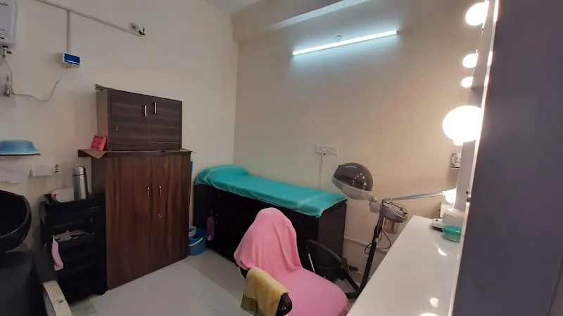 Alexa ladies professionl salon