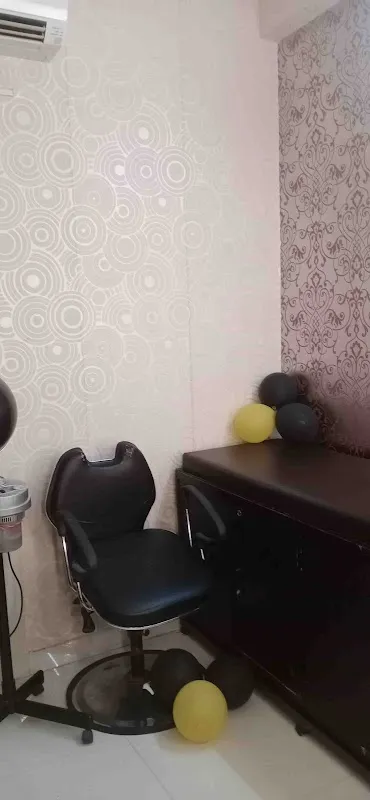 Alexa ladies professionl salon