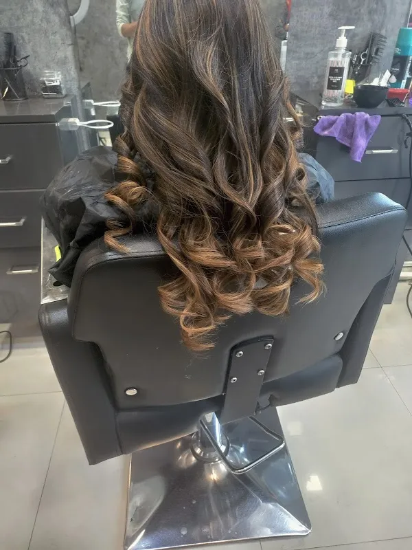 The Lee Salon & Spa